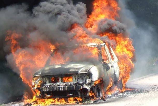 4 Vehicles Damaged In Mysterious Fire Incident In Poonch