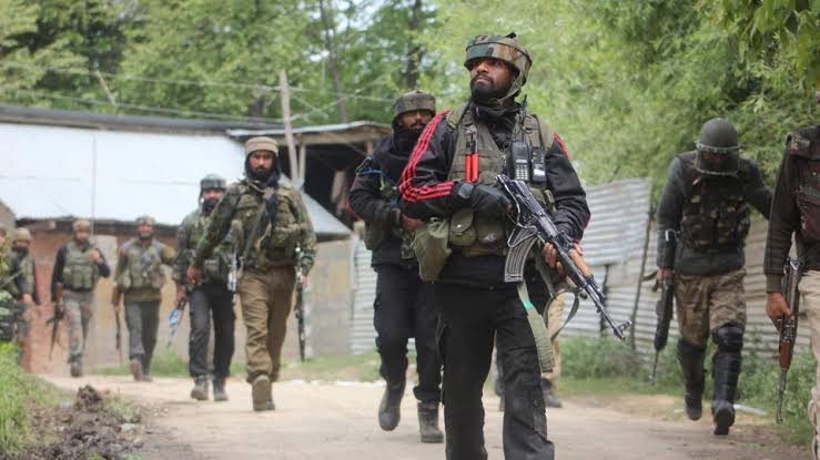 Encounter Breaks Out In Baramulla Village