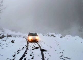 Mughal, Sonmarg Road Closed Due To Snowfall, Highway Operational