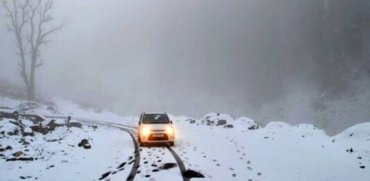 Mughal, Sonmarg Road Closed Due To Snowfall, Highway Operational