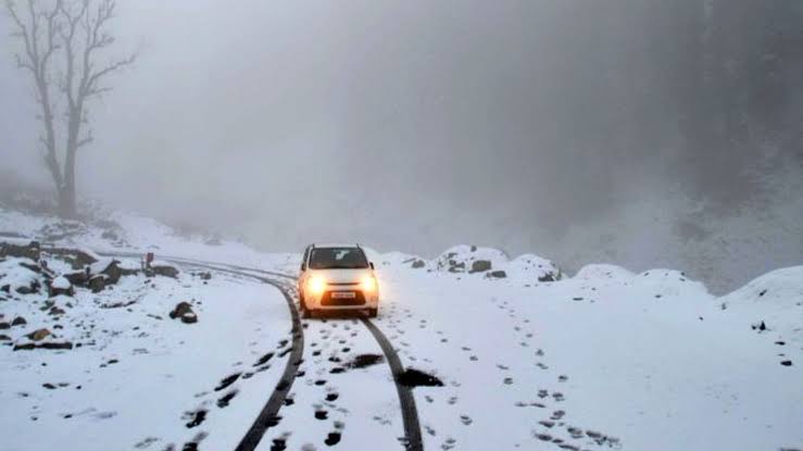 Mughal, Sonmarg Road Closed Due To Snowfall, Highway Operational