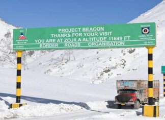 Traffic Movement On Srinagar-Leh Highway Restored