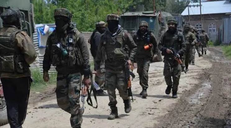 Shopian Encounter: Militants Escape After Brief Exchange Of Fire