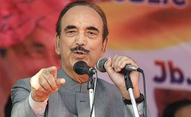 “Shift KP Employees To Jammu Till Situation Improves In Kashmir:” Azad