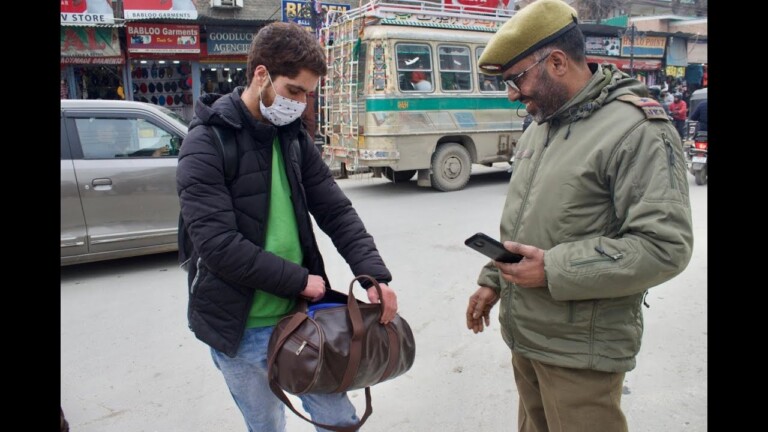 Security Beefed Up In Kashmir Ahead Of Republic Day