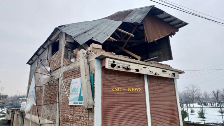 Hurriyat Leader’s Shopping Complex Demolished In Anantnag