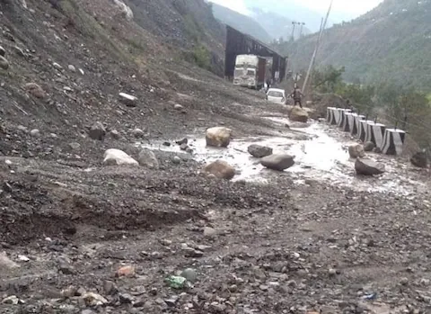 Jammu-Srinagar National Highway Closed Due To Landslide At Hingni