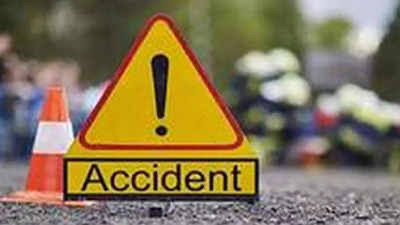 Two Injured As Vehicle Skids Off Road In Budgam
