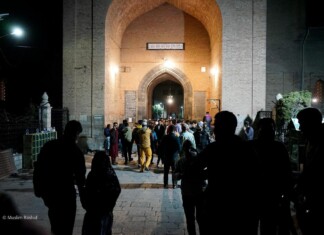 Shab-E-Qadr 2023 : Jamia Masjid Remains Open For Congregational Prayers Shab-E-Qadr 2023 : Jamia Masjid Remains Open For Congregational Prayers
