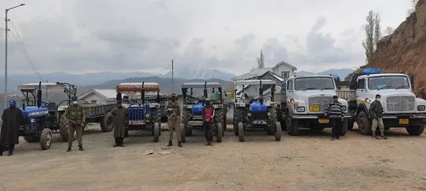 6 Arrested As Many Vehicles Seized For Illegal Mineral Extraction In Baramulla: Police