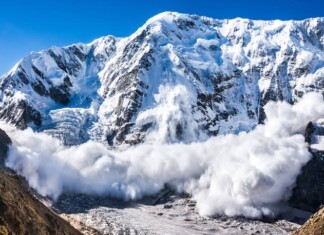 Srinagar-Leh Highway Closed Due To Avalanche In Ganderbal