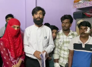 Hajj Pilgrims Attacked By Hindutva Men In Kota, Forced To Raise ‘Jai Shri Ram’ Slogans Hajj Pilgrims Attacked By Hindutva Men In Kota, Forced To Raise ‘Jai Shri Ram’ Slogans