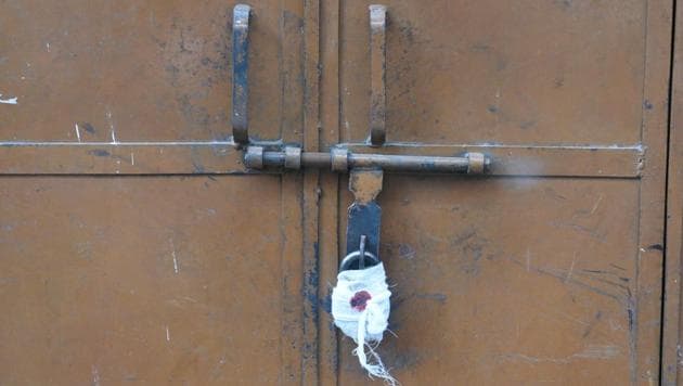 Tehsil Social Welfare Office Sealed In Sopore Over Absence Of Employees