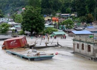 14 Killed In Sikkim Flash Floods, 23 Soldiers Among 102 Missing