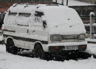 Fresh Snowfall In Kashmir, KU Postpones Exam, Highway Closed