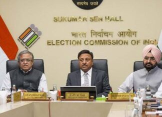 JK Assembly Polls: ECI Arrives In Srinagar To Meet Stakeholders