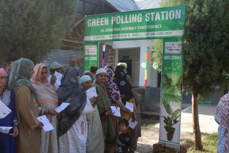 JK Polls: Over 26% Voter Turn Out Recorded Till 11 AM