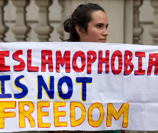 Kashmiri Students Forced To Shave Beards In Bengaluru College